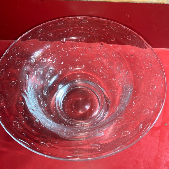 Controlled Bubbles Rain Drop Glass Bowl - Picture 4 of 5